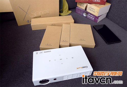 智能微型投影機酷樂視X5