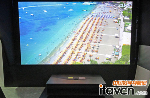 索尼 激光4K超短焦投影機(jī)