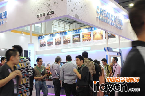 車水馬龍,熱鬧非凡的CREATOR快捷展位現(xiàn)場(chǎng)