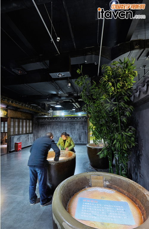 Vivitek(麗訊)工程投影機展現“斗蟋蟀”游戲