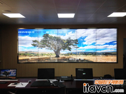 3X5無縫液晶拼接