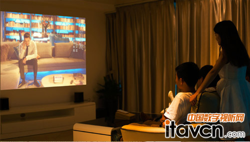 ҕ���@ô������ȥ����--�ᘷ(l��)ҕ�֙C(j��)ͶӰ��H֮�w�(y��n)