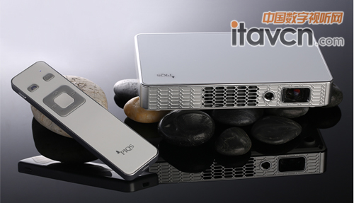 無需插電源的移動影院