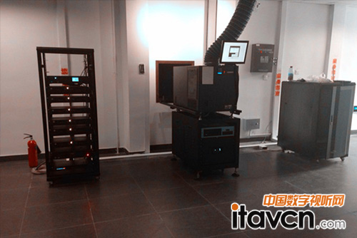 Sony R515 ���ַ�ӳ�C���ǳ�AQ42��������ȫ�Ԅӿ��Ƶ���늹�ȫ4K����~~