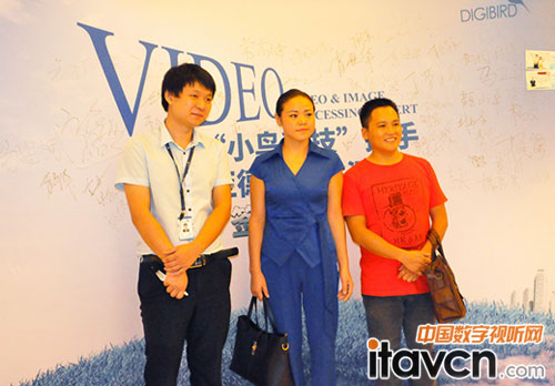 С�B�Ƽ�CEO�K������������С�B��˾�İlչ�v��