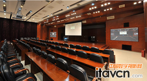 松下投影機助力長沙煙草局多媒體會議室