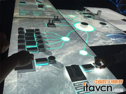 �h���坍��Դչ�d