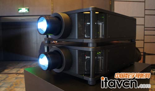 10000����4K����ͶӰ��Q����չ�^