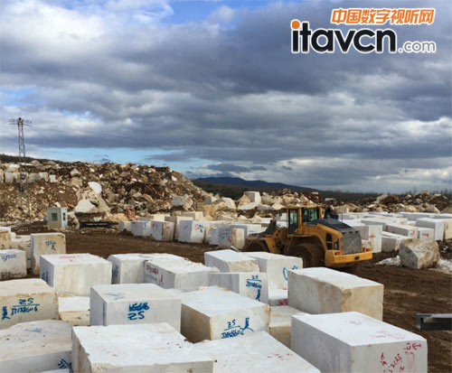 中孚泰專家組中東考察 引領(lǐng)劇院建設(shè)新趨勢