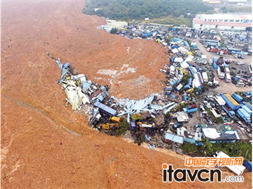 圖1:災(zāi)難現(xiàn)場(chǎng)航拍畫面