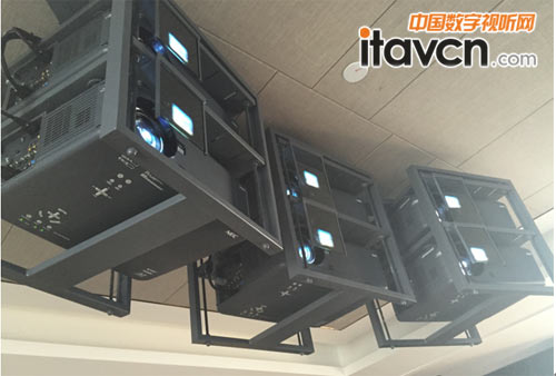 NEC PX581W+六通道融合偏振疊加立體項目