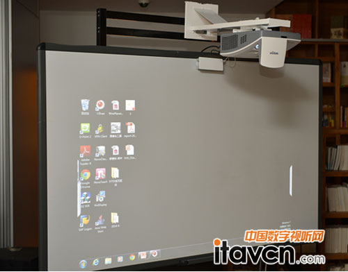 Vivitek(麗訊)D755WTIR具備較強的防塵和全3D功能