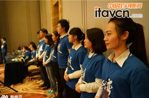 工作人員隨時stand by