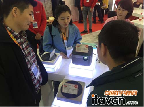 3Dȫ����1080p�o���ҕH1 ����(zh��n)���y(t��ng)�ҕ