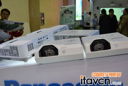 �|����ԭ��ϯ2016���������b��չ