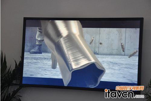 裸眼3D一體機(jī)