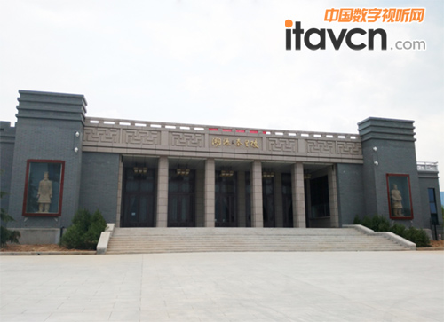 激光工程投影機(jī)在主題公園行業(yè)的優(yōu)勢