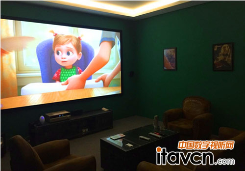 Vivitek(麗訊)DH558投射出的畫面清晰震撼色彩鮮艷