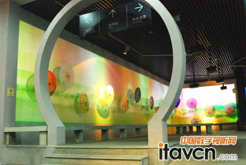 中國傘博物館中多臺Vivitek(麗訊)D5500