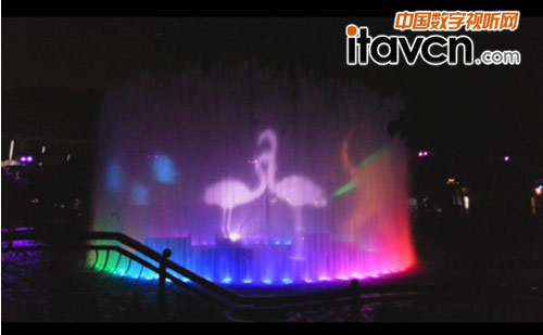 巴可專業投影系統進駐香港海洋公園世界級水幕演出