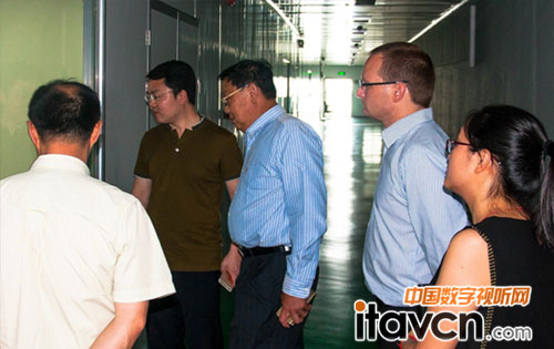 視美樂:中德聯(lián)手打造真3D投影技術(shù)