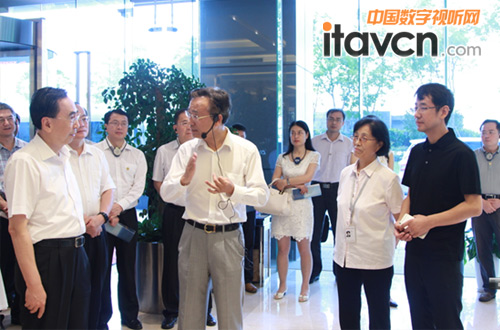 �D2���Aƽ�����L���͡��������L����¶���Ͽ��÷����½Ӵ�����Fһ��