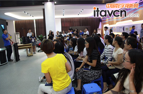 �F(xi��n)��չʾ