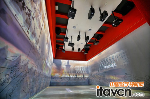 14臺Vivitek(麗訊)6000流明工程機在黨史館打造“遵循紅色路”主題的沉浸式和地面投影