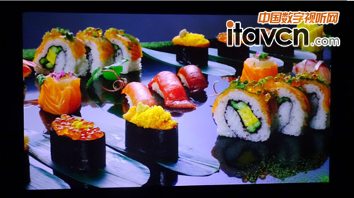 畫面可顯示豐富的細節和靚麗色彩