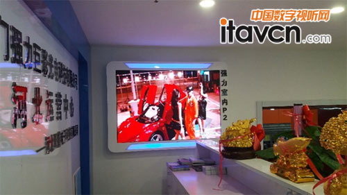 ���ܶȮaƷQ2.0�����߻ҡ�ˢ���ʸ��_3840Hz����