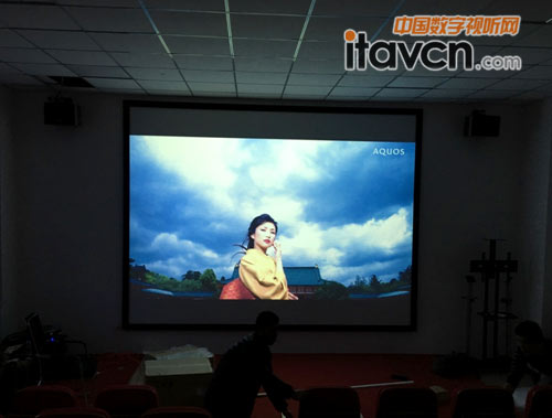 SECO工程投影機(jī)推動教育發(fā)展大潮