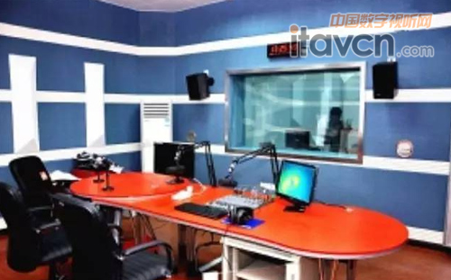 華中師大一附中錄播課室觀摩室