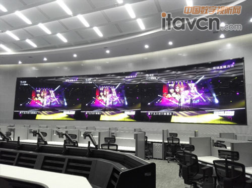 70塊清投LCD屏打造高端指揮調度中心