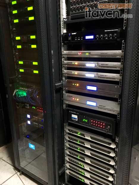 C-MARK熱烈祝賀重慶市武隆區(qū)大禮堂項(xiàng)目完美竣工6