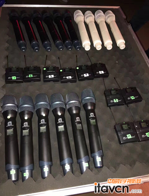 Relacart H-31無線手持話筒和T-31無線腰包