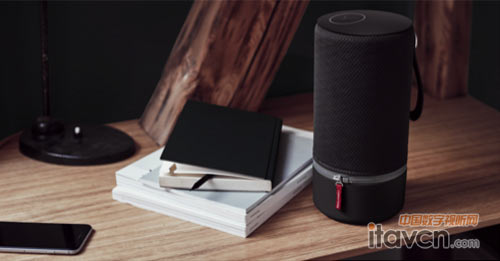 Libratone 帶著ZIPP全黑版