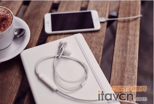 Libratone Lightning接口入耳式耳機