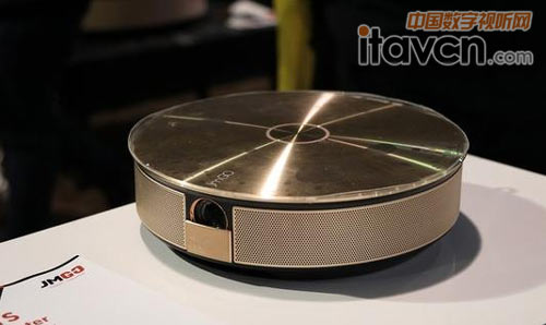 堅果G3Pro升級了外觀顏色以及自動對焦功能