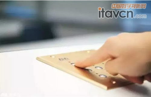 看新疆阿勒泰地區最好的中學如何運用班班錄播系統