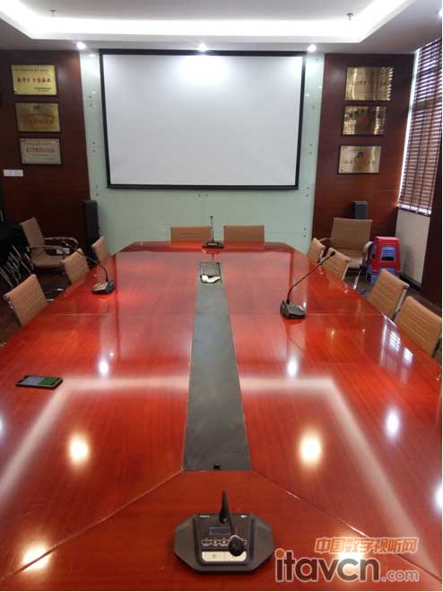 CHARTU長圖為福建某企業會議室添風采
