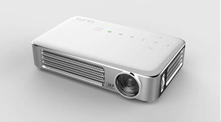 Vivitek(麗訊)QUMI Q6在不同亮度的環境中可投影60至100寸不等的高畫質畫面