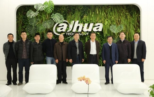 �㽭ʡ�����d���d�L�肥ͦһ���W�R���A�ɷݿ���ָ��