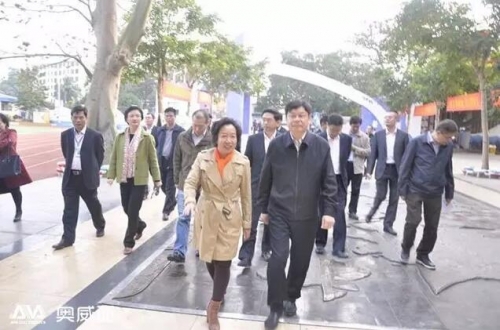 ������word����䛲����B��ռԪ���L(zh��ng)��ٝ���^��