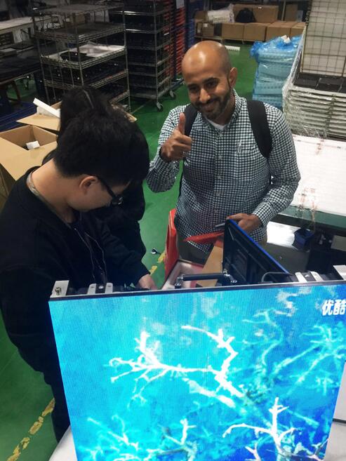 Eng.Abdullah O.Baothman對(duì)聯(lián)誠(chéng)發(fā)的產(chǎn)品翹起了大拇指