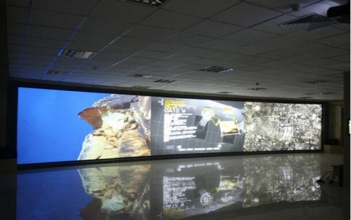 中視迪威SINOLASER品牌雙4K激光投影機融合畫面