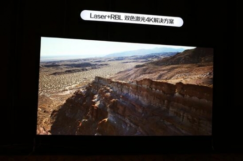 PH3501QL+雙色激光炫彩4K畫面完美展現