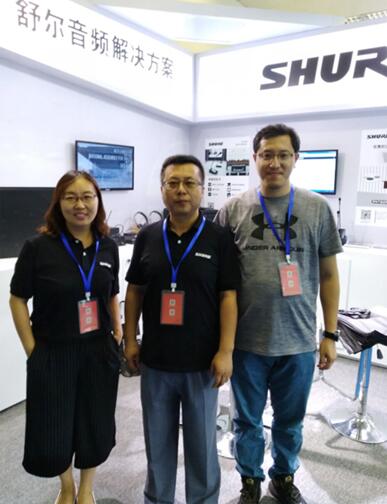 舒爾接受中國數(shù)字視聽網(wǎng)采訪