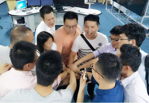 �ֵ��R�����������