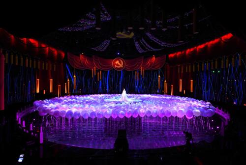 喜迎十九大勝利召開,《壯麗航程》再創投影精彩