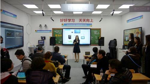 決斗還是共存?教育影像升級告訴你答案